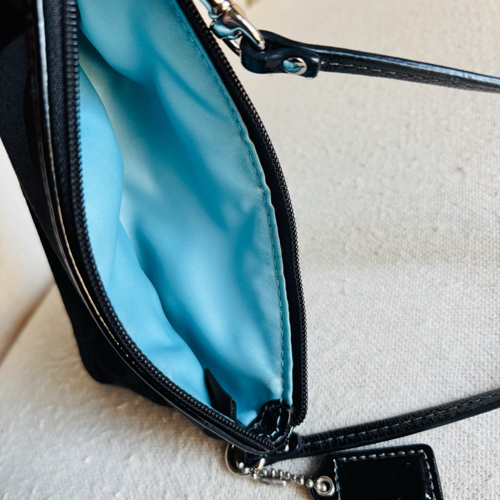 Coach Signature Monogram Wrislet - Picture 3 of 4